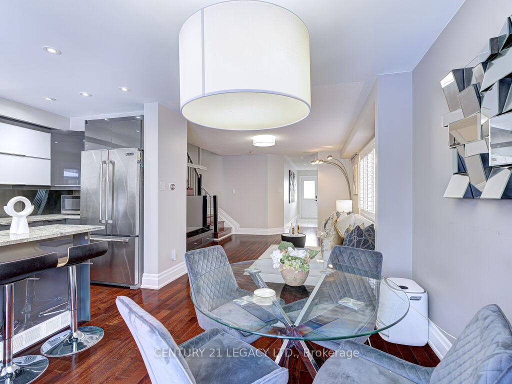 Photo 14 of 5157 Falconcrest Drive, Burlington, Uptown — HOMEH