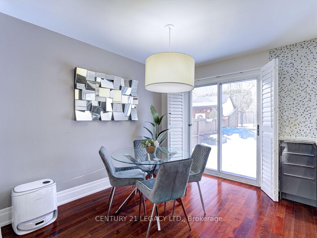Photo 16 of 5157 Falconcrest Drive, Burlington, Uptown — HOMEH