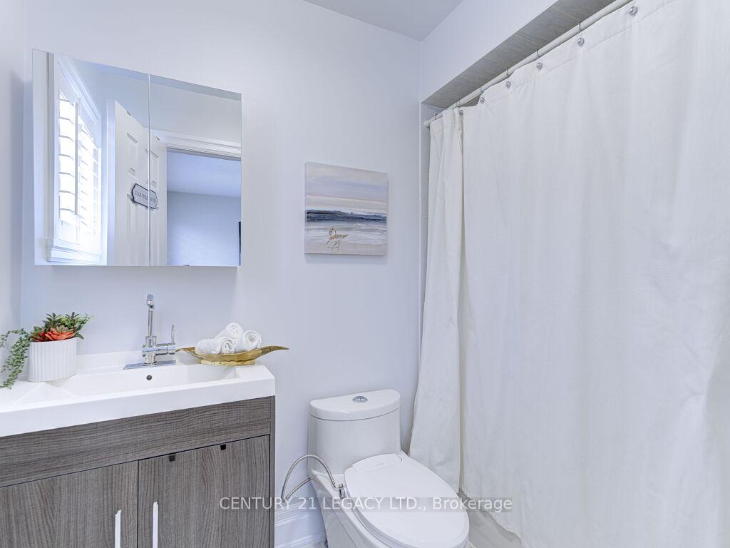 Photo 29 of 5157 Falconcrest Drive, Burlington, Uptown — HOMEH