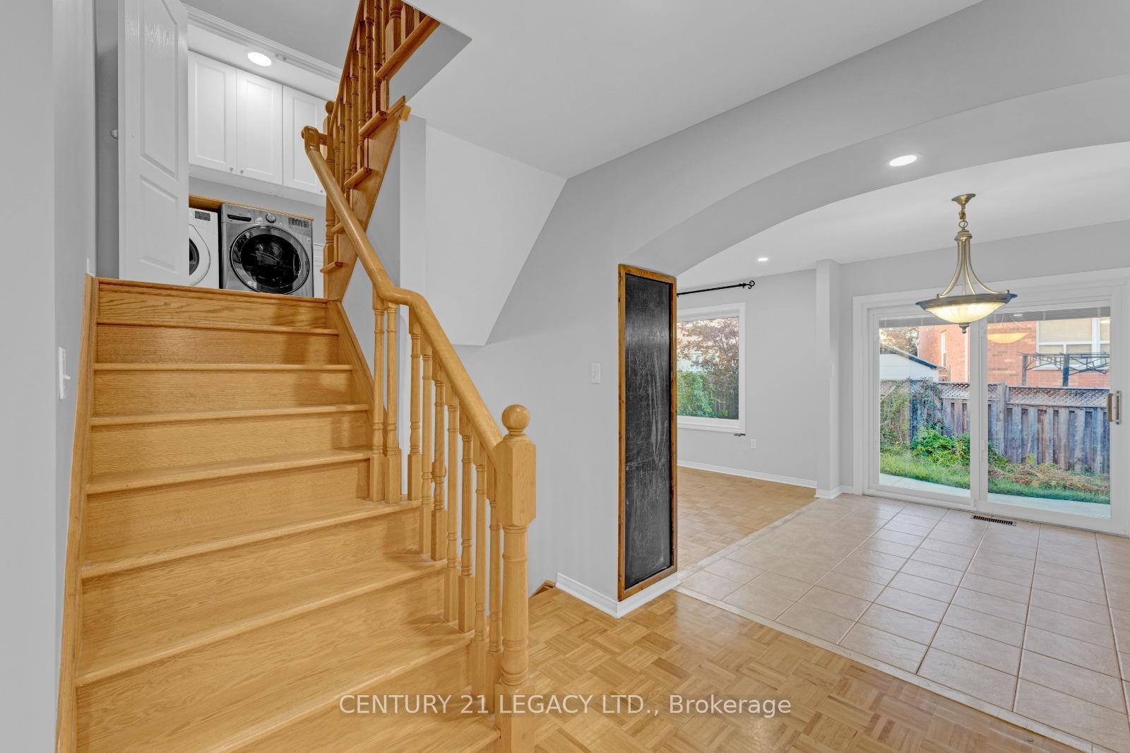 Photo 8 of 9 Edenvalley Road, Brampton, Fletcher's Meadow — HOMEH
