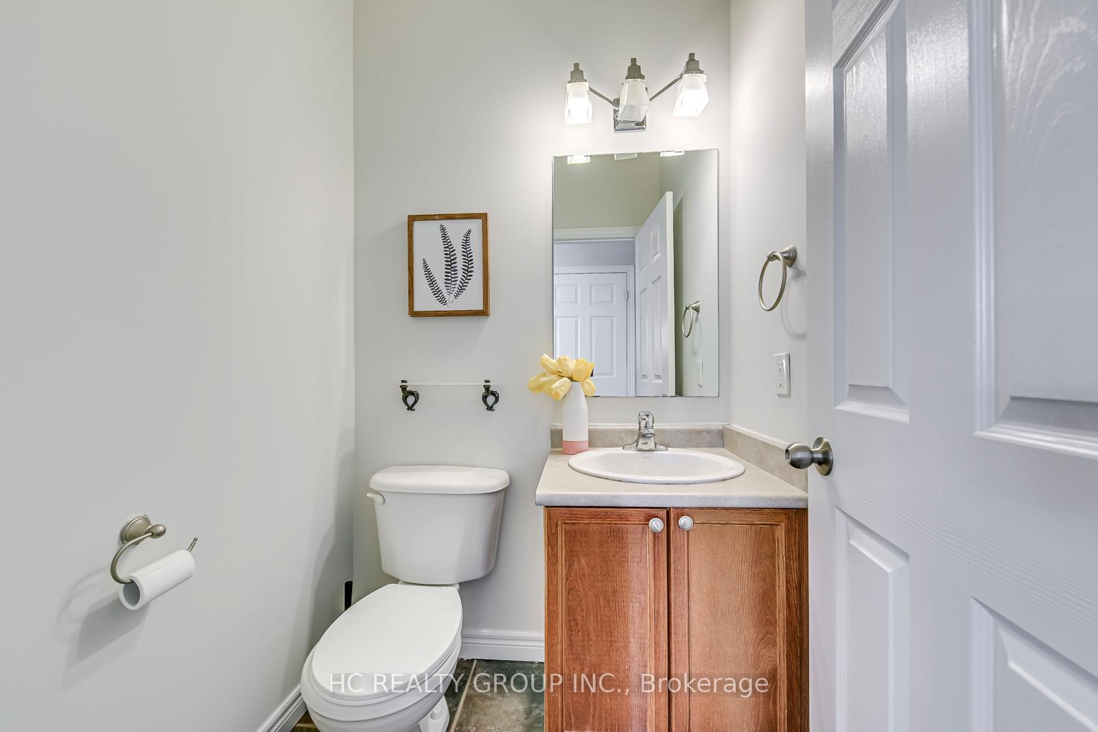 Photo 12 of 5230 Garland Crescent, Burlington, Orchard — HOMEH
