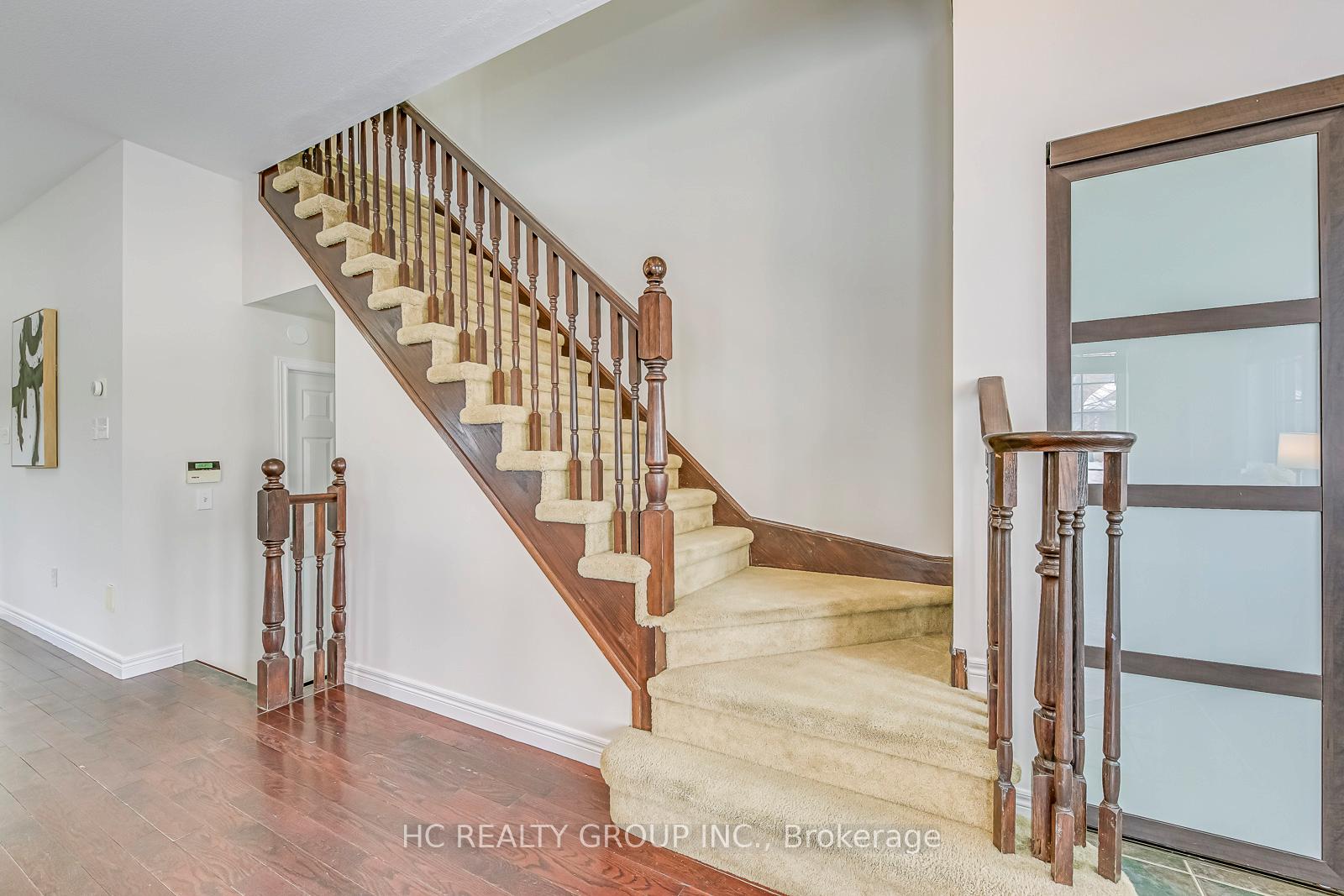 Photo 13 of 5230 Garland Crescent, Burlington, Orchard — HOMEH