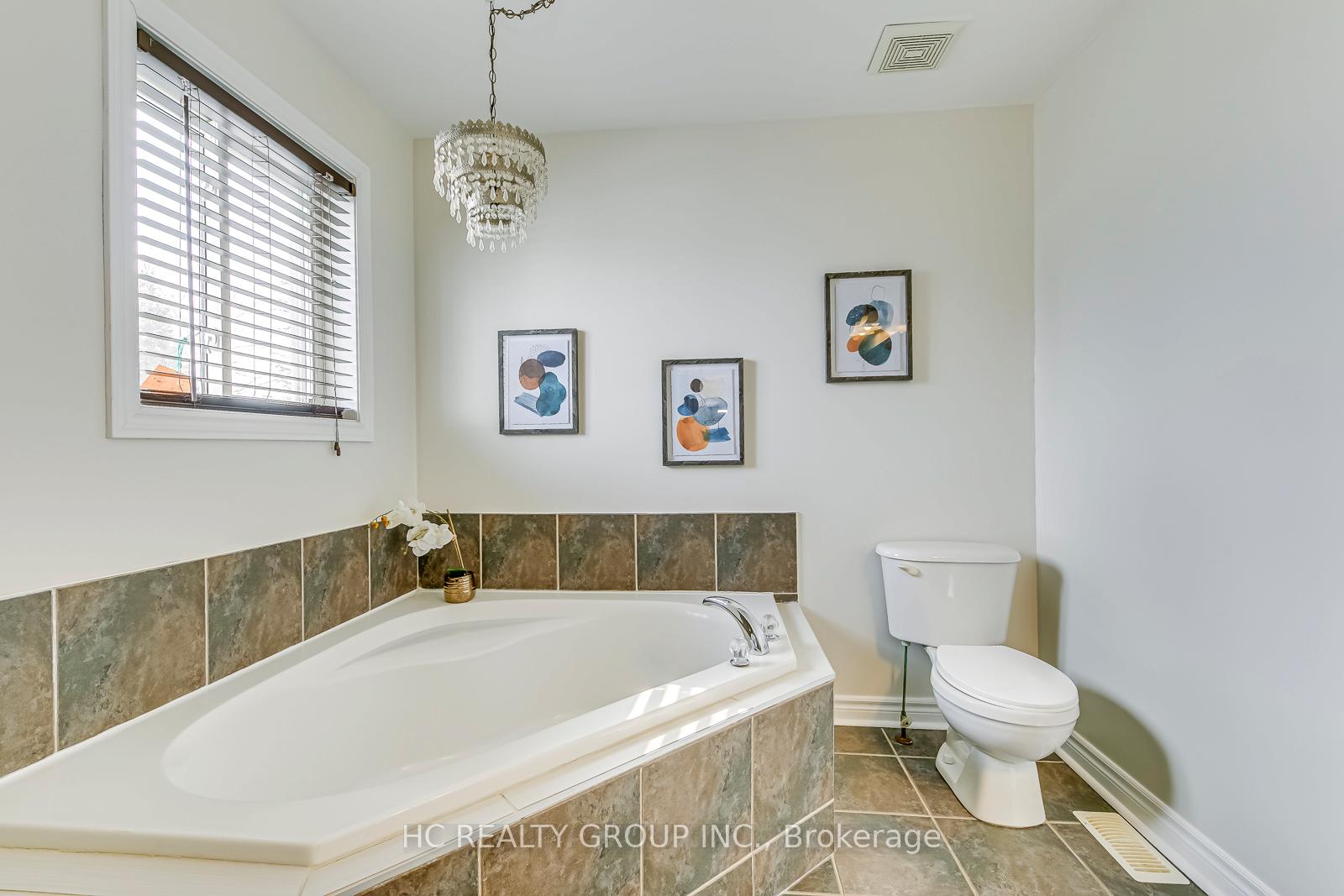 Photo 21 of 5230 Garland Crescent, Burlington, Orchard — HOMEH