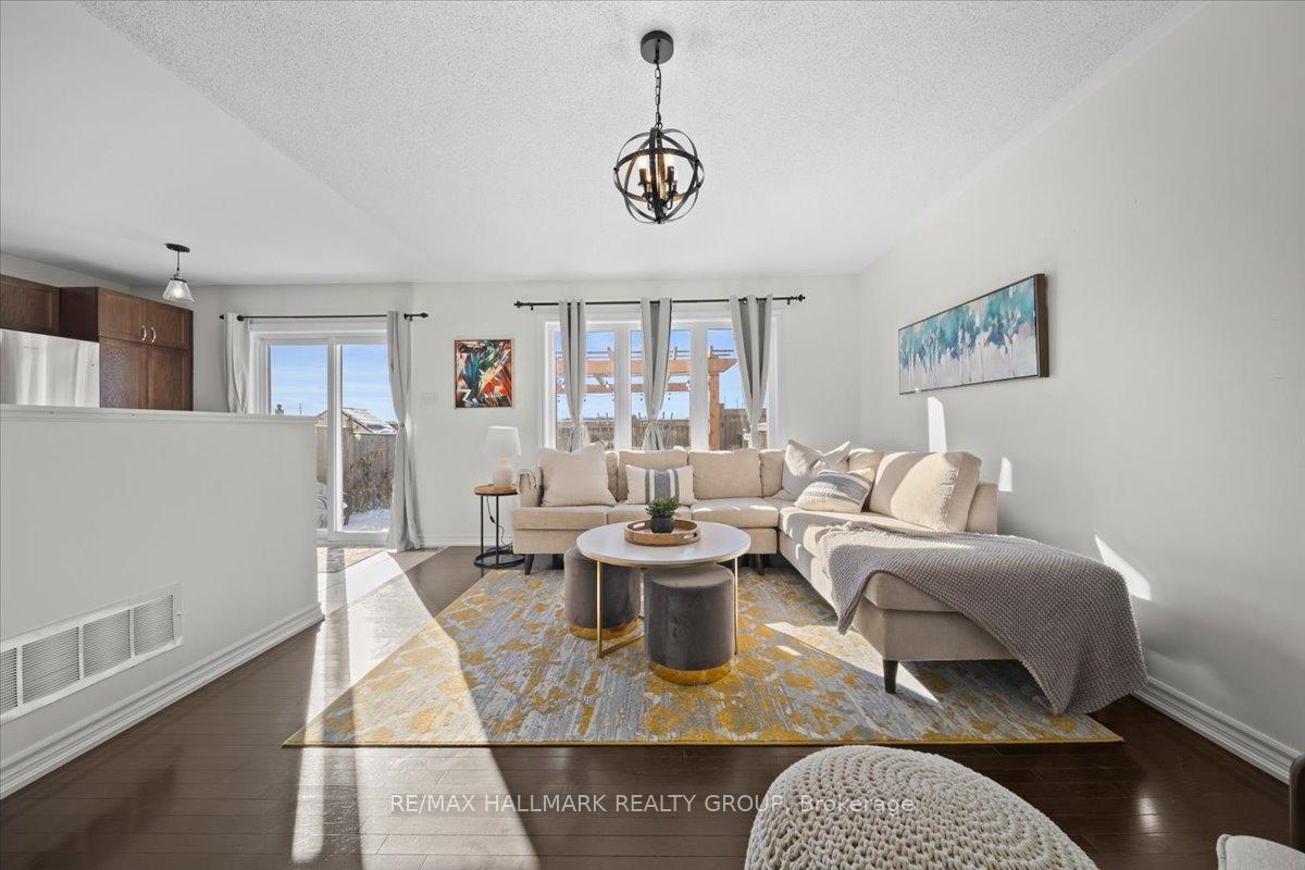 Photo 13 of 2472 Nutgrove Avenue, Ottawa, Barrhaven - Half Moon Bay — HOMEH