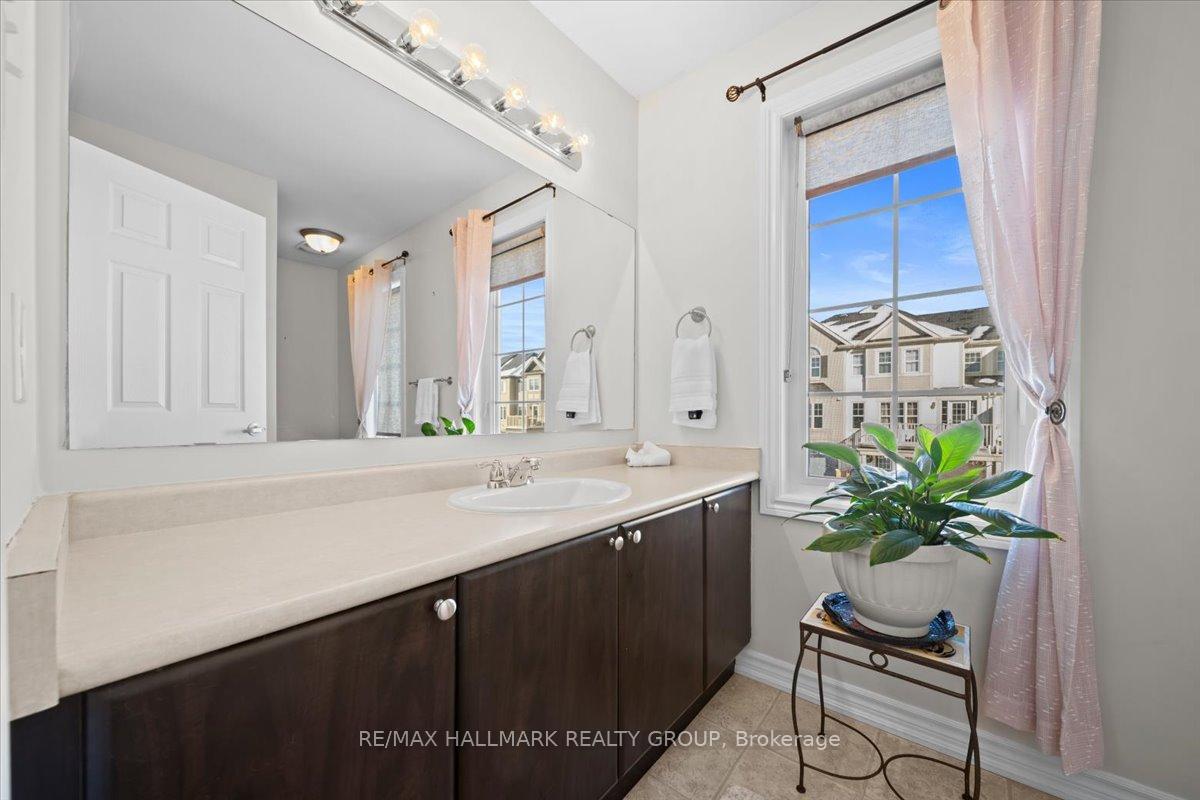 Photo 24 of 2472 Nutgrove Avenue, Ottawa, Barrhaven - Half Moon Bay — HOMEH