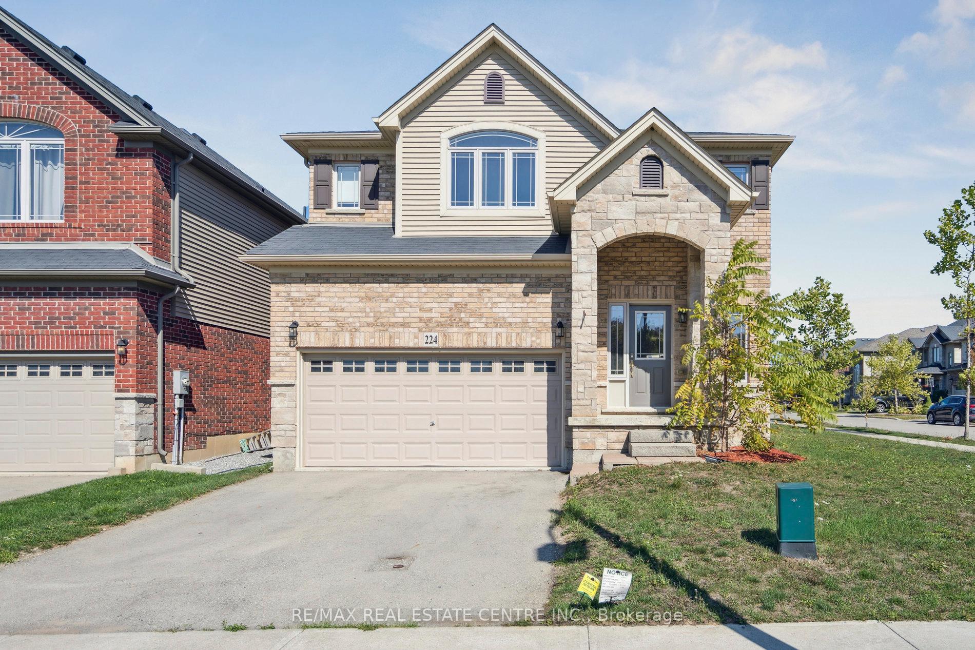Photo 2 of 224 Pumpkin Pass, Hamilton, Binbrook — HOMEH