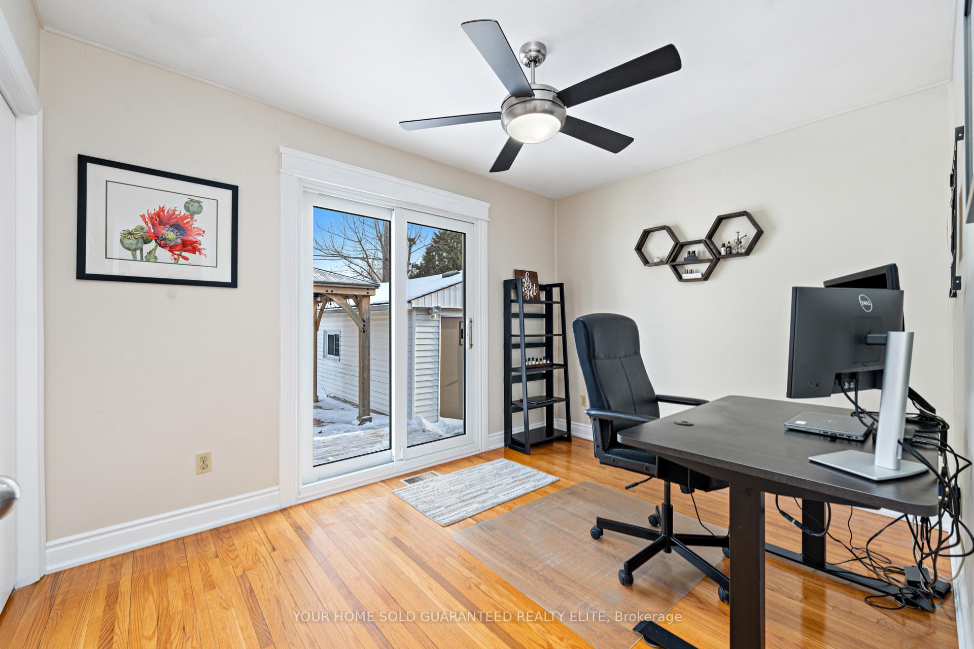 Photo 8 of 653 Thornwood Avenue, Burlington, Roseland — HOMEH