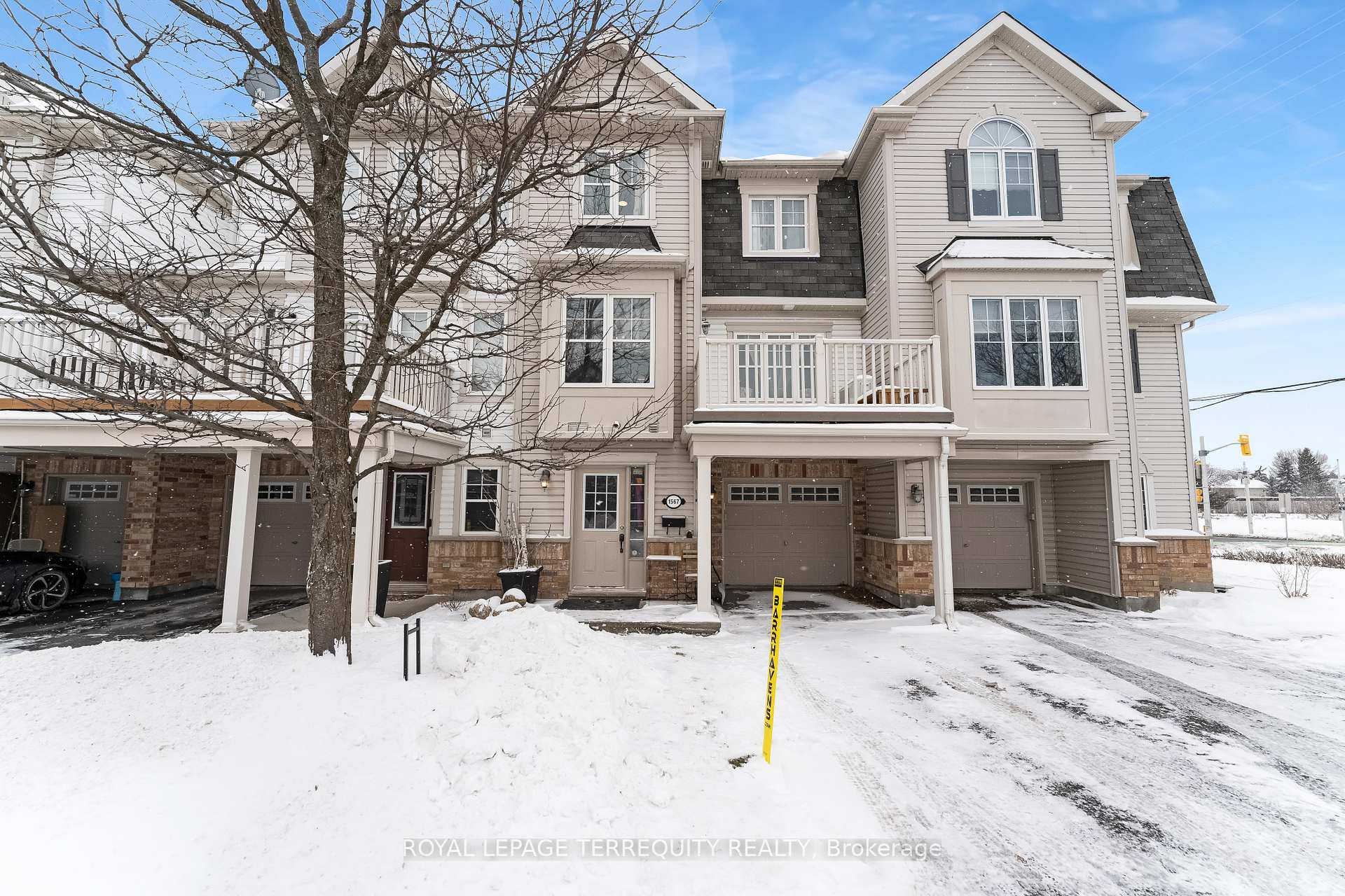 Photo 2 of 1567 Haydon Circle, Ottawa, Barrhaven - Heritage Park — HOMEH