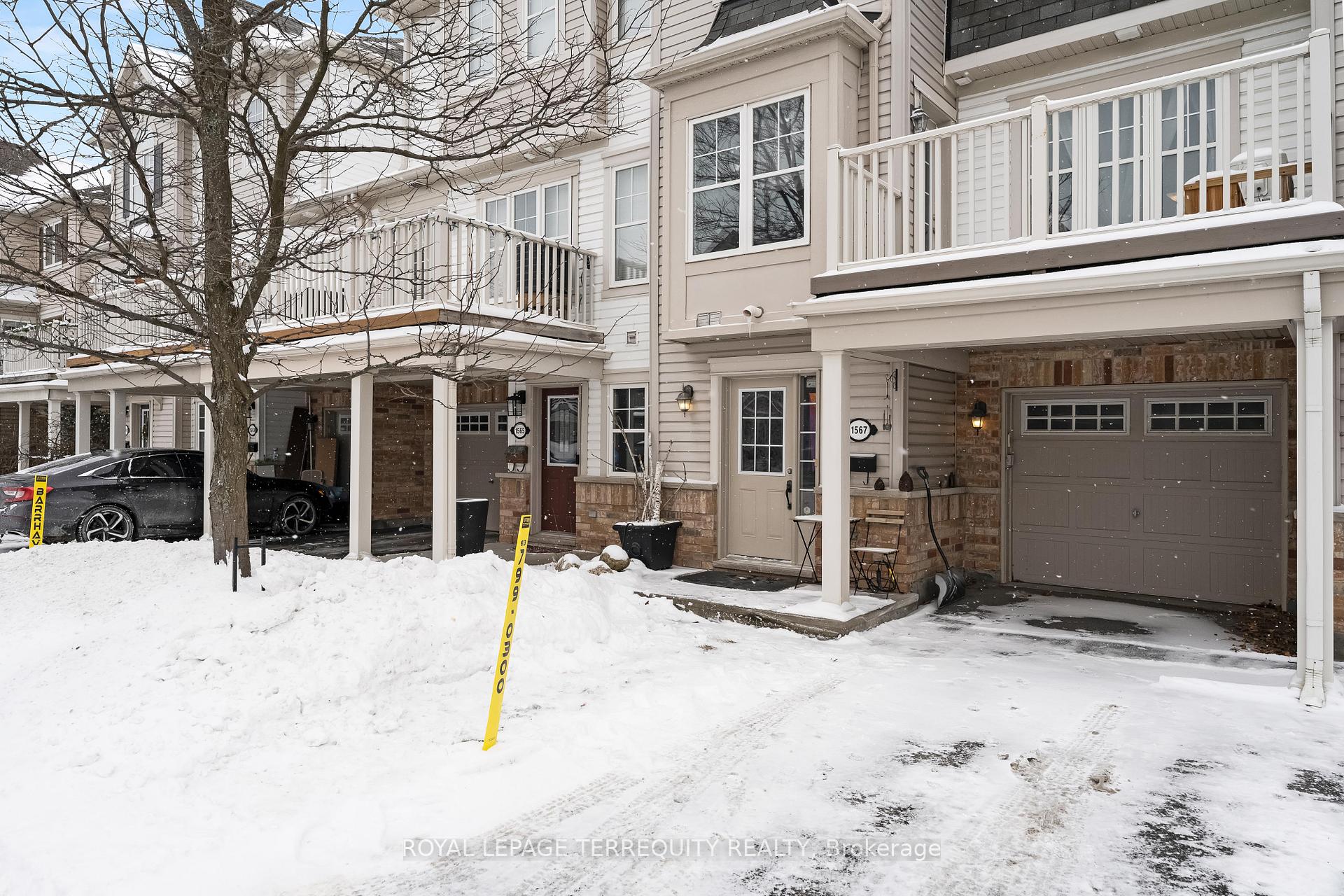 Photo 3 of 1567 Haydon Circle, Ottawa, Barrhaven - Heritage Park — HOMEH