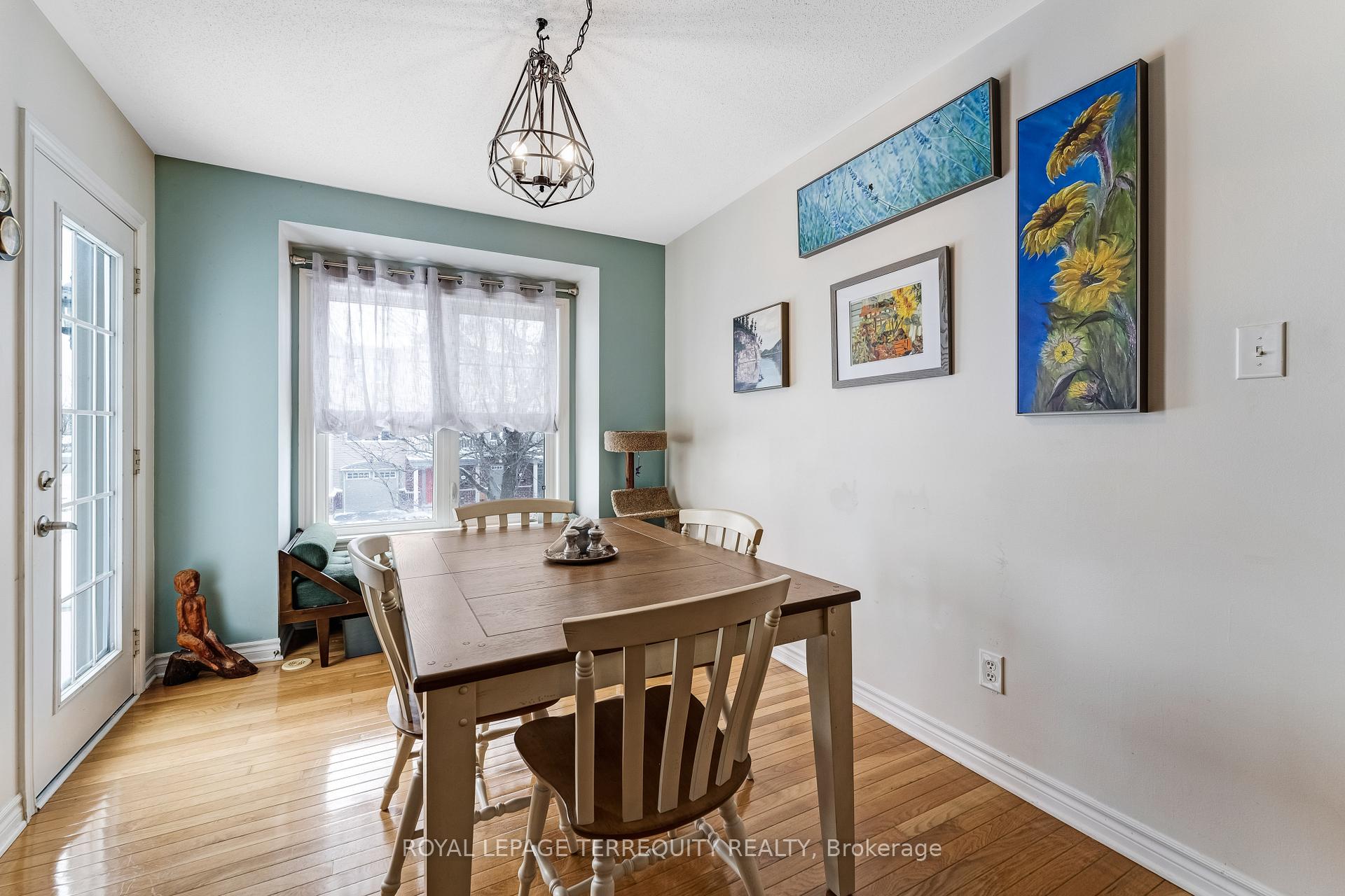 Photo 15 of 1567 Haydon Circle, Ottawa, Barrhaven - Heritage Park — HOMEH