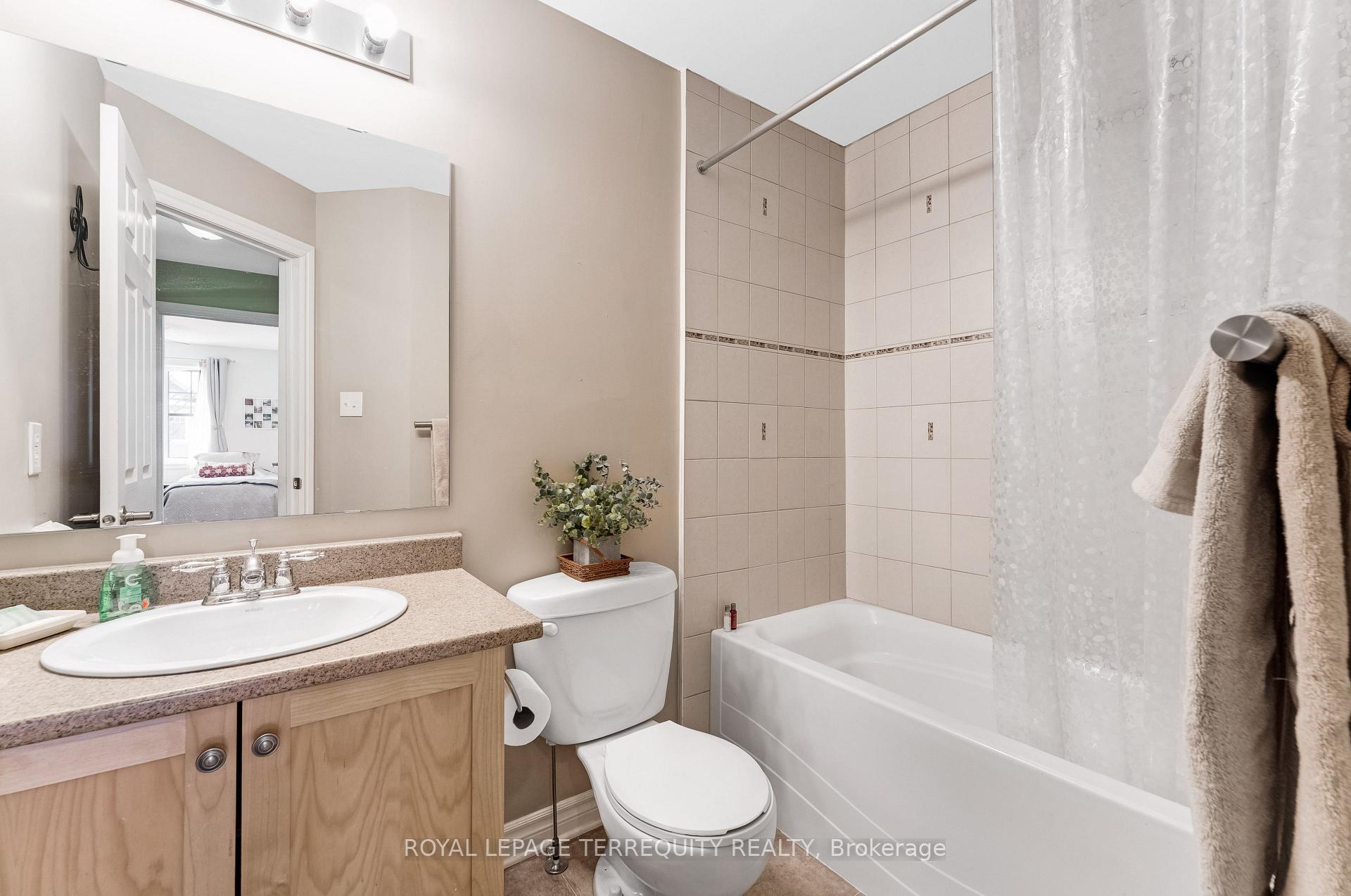 Photo 21 of 1567 Haydon Circle, Ottawa, Barrhaven - Heritage Park — HOMEH