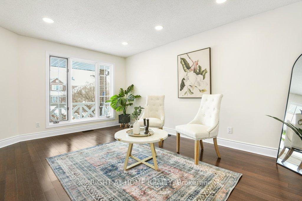 Photo 5 of 4 Seabury Gate, Ottawa, Barrhaven - Cedargrove/Fraserdale — HOMEH