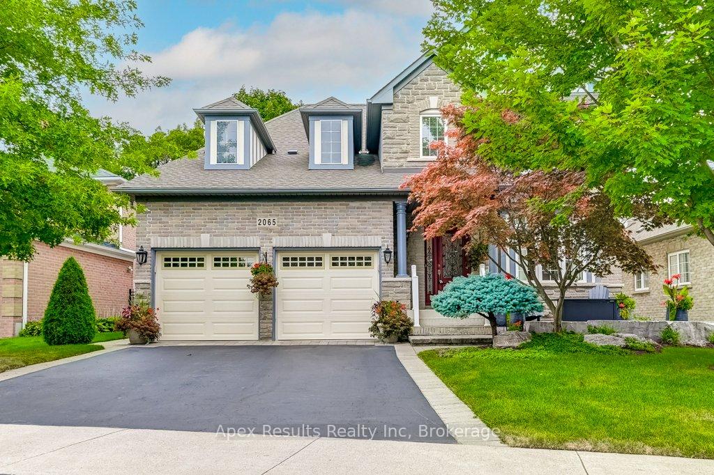 Photo 2 of 2065 William O'Connell Boulevard, Burlington, Rose — HOMEH