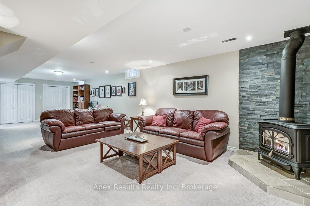 Photo 28 of 2065 William O'Connell Boulevard, Burlington, Rose — HOMEH