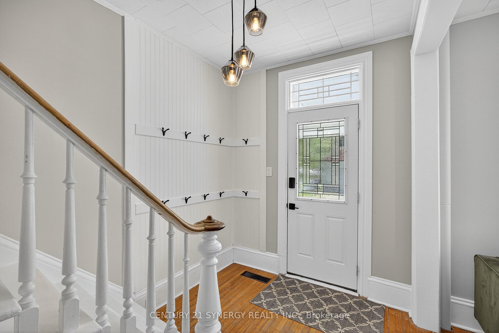 Photo 5 of 153 Charlotte Street, Carleton Place — HOMEH