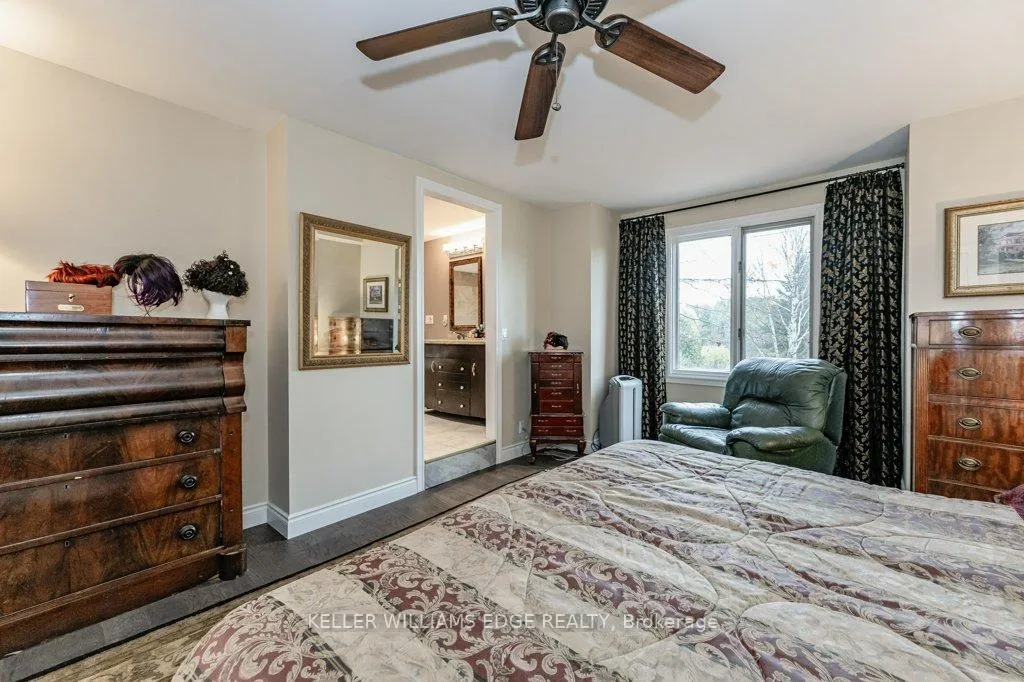 Photo 13 of 682 Westover Road, Hamilton, Rural Flamborough — HOMEH