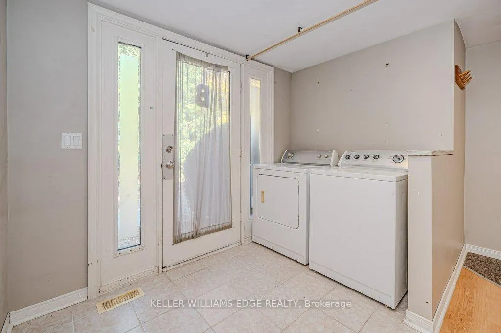 Photo 19 of 682 Westover Road, Hamilton, Rural Flamborough — HOMEH