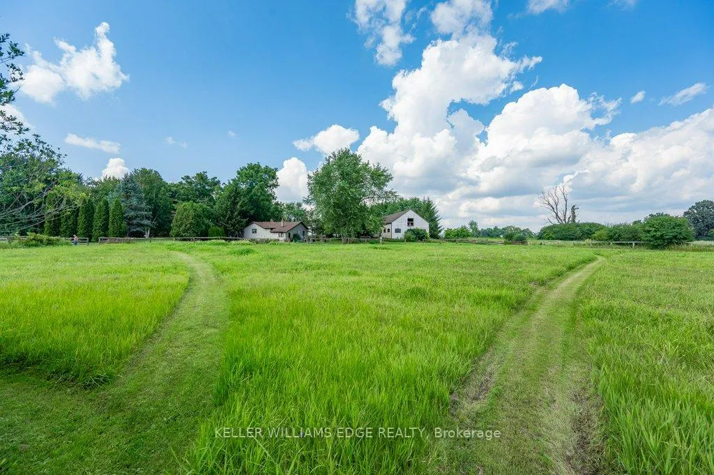 Photo 40 of 682 Westover Road, Hamilton, Rural Flamborough — HOMEH