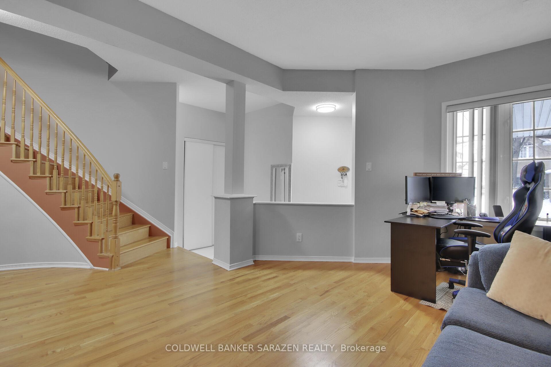 Photo 10 of 5 Whitechapel Crescent, Ottawa, Barrhaven - Longfields — HOMEH