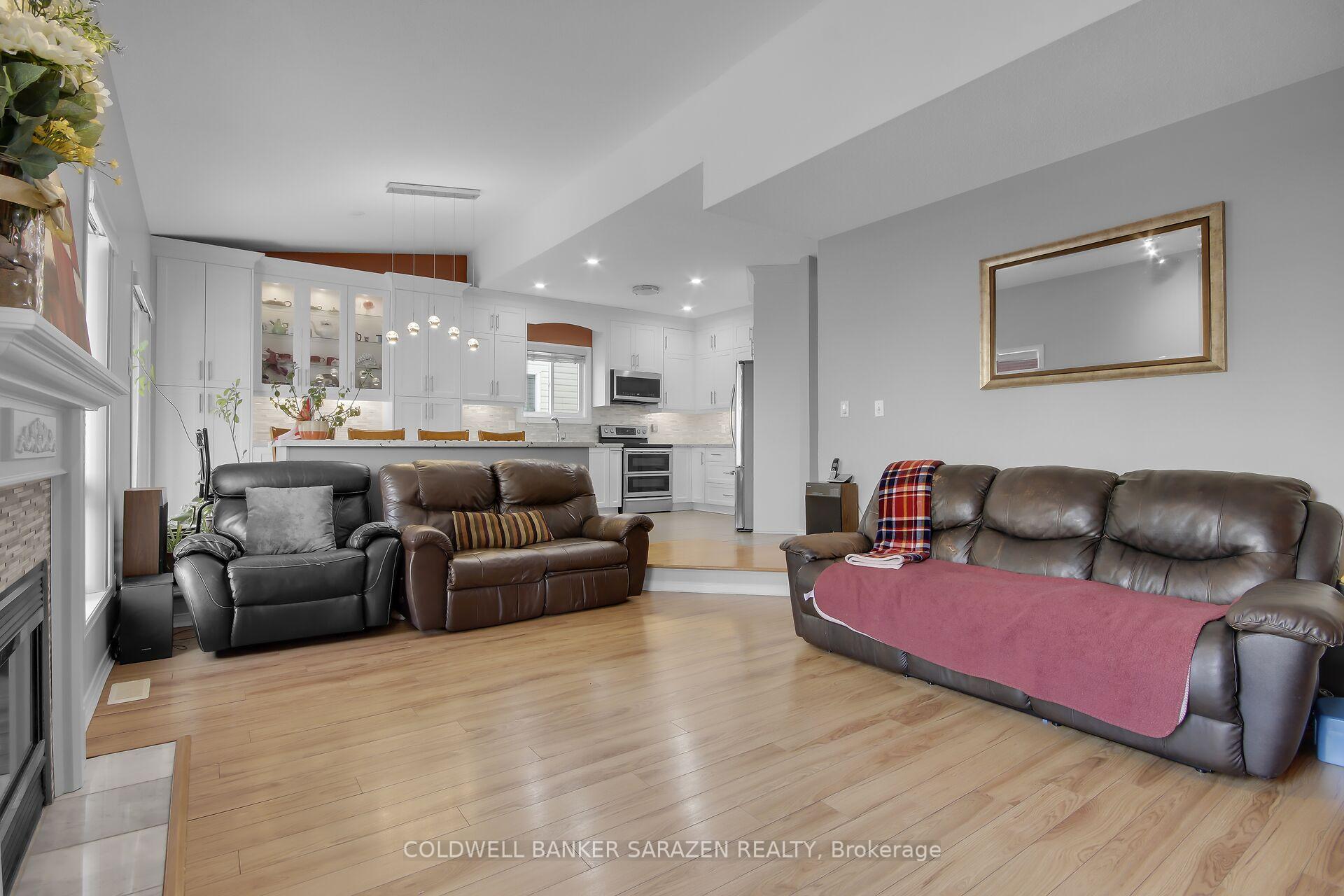 Photo 16 of 5 Whitechapel Crescent, Ottawa, Barrhaven - Longfields — HOMEH