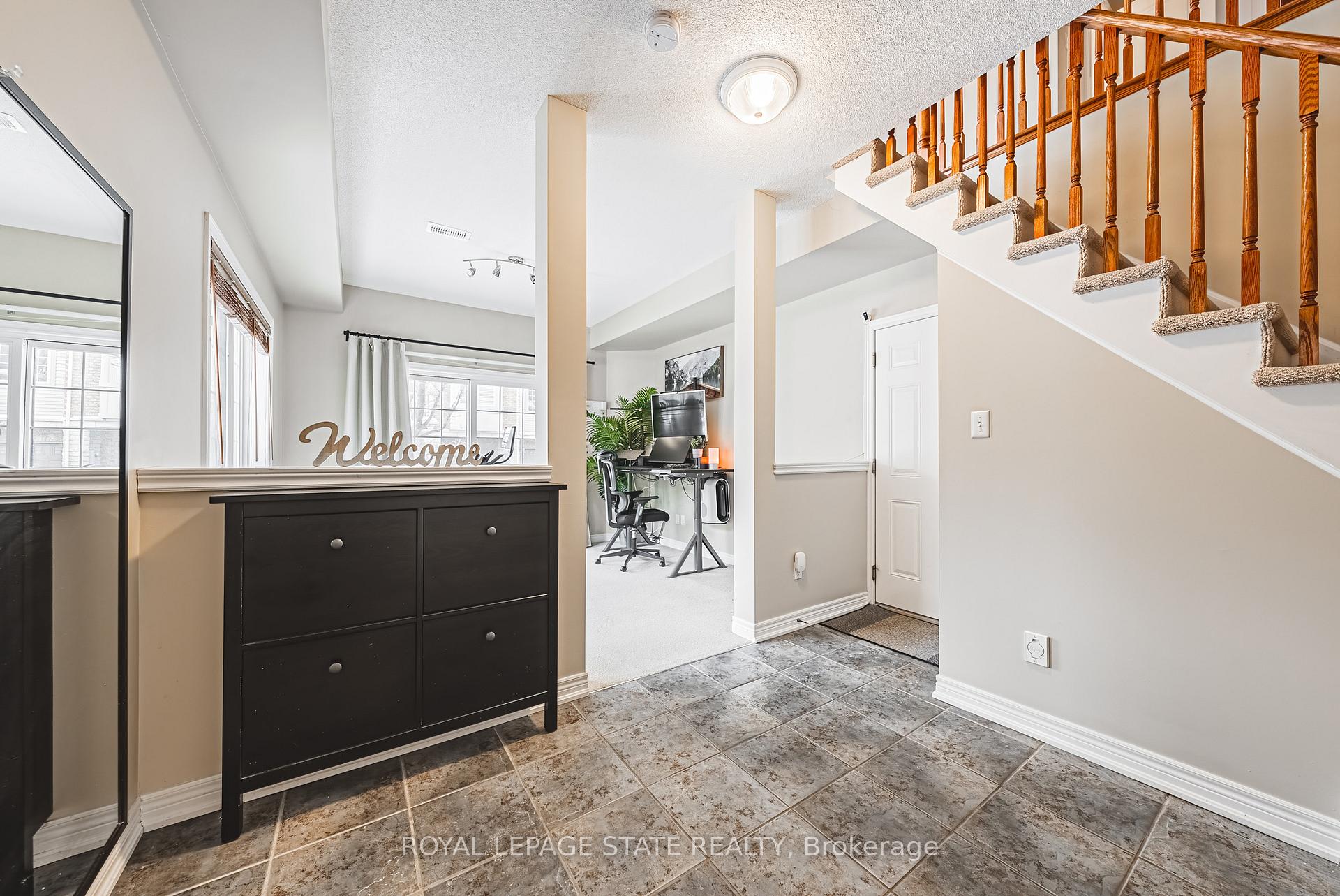 Photo 8 of 623 Mcconachie, Burlington, Shoreacres — HOMEH