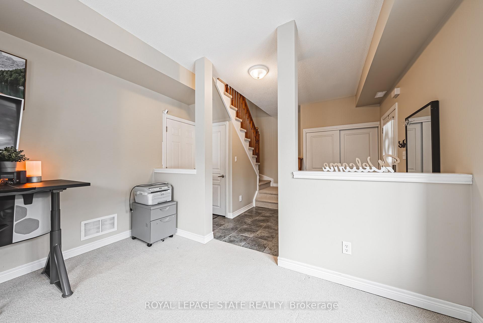 Photo 9 of 623 Mcconachie, Burlington, Shoreacres — HOMEH
