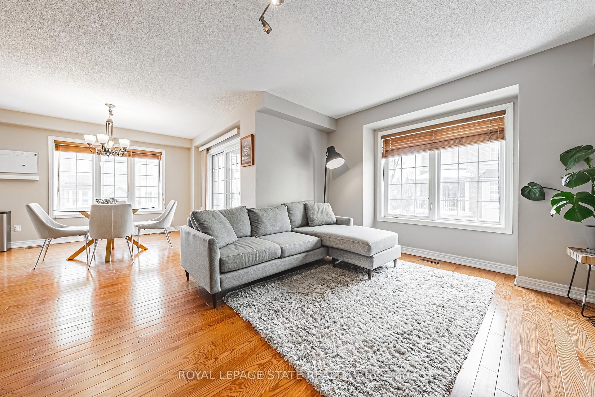 Photo 16 of 623 Mcconachie, Burlington, Shoreacres — HOMEH