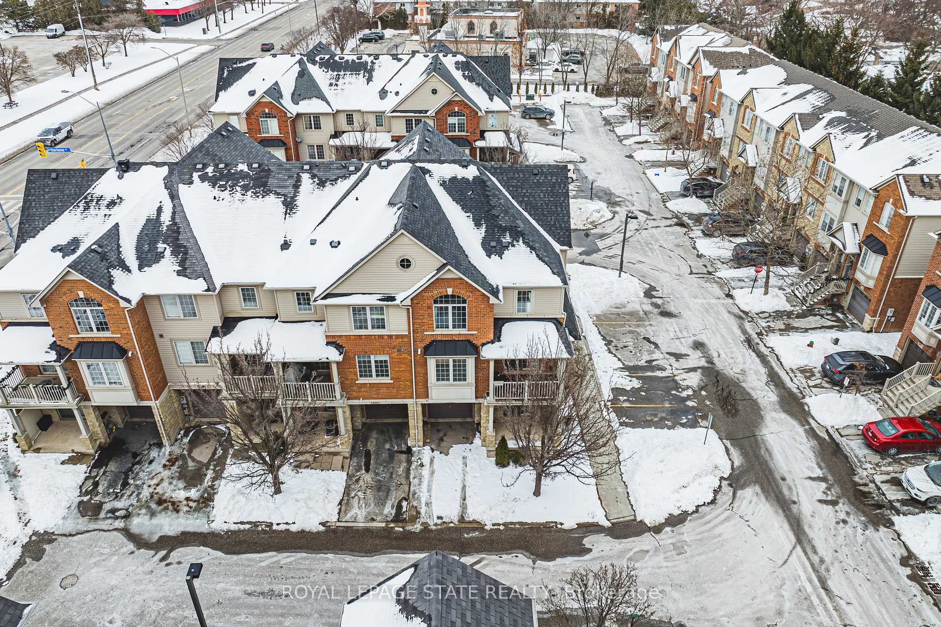 Photo 41 of 623 Mcconachie, Burlington, Shoreacres — HOMEH