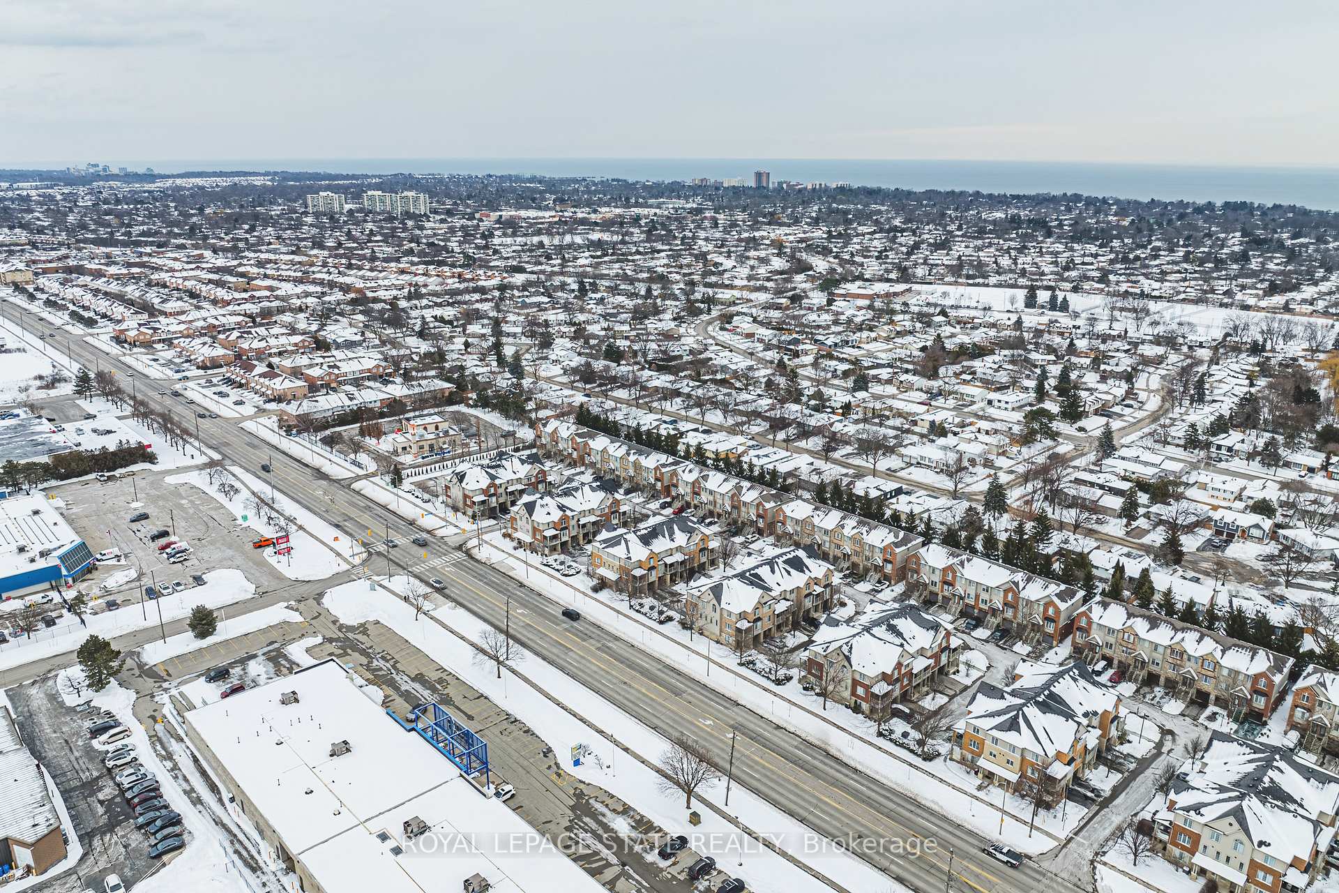 Photo 43 of 623 Mcconachie, Burlington, Shoreacres — HOMEH