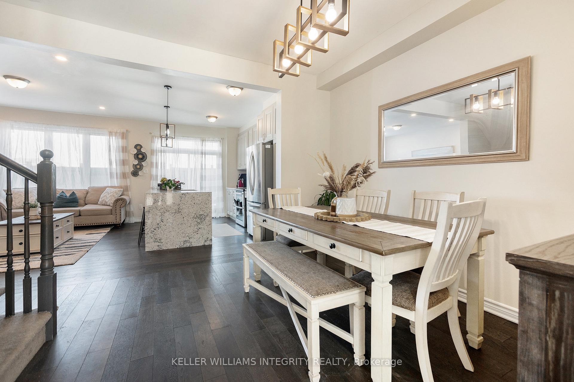 Photo 3 of 333 Aphelion Crescent, Ottawa, Barrhaven - Half Moon Bay — HOMEH