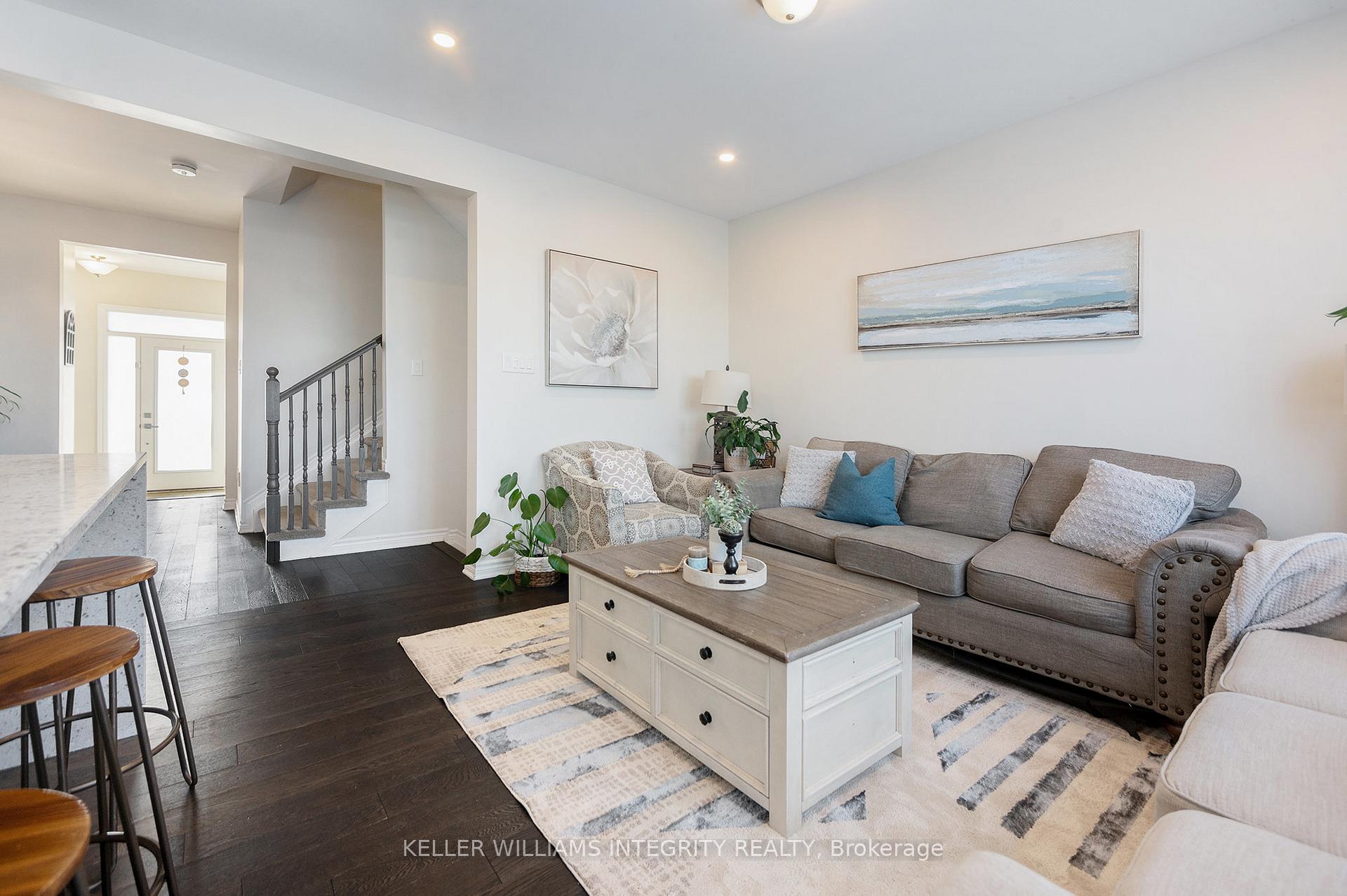Photo 7 of 333 Aphelion Crescent, Ottawa, Barrhaven - Half Moon Bay — HOMEH