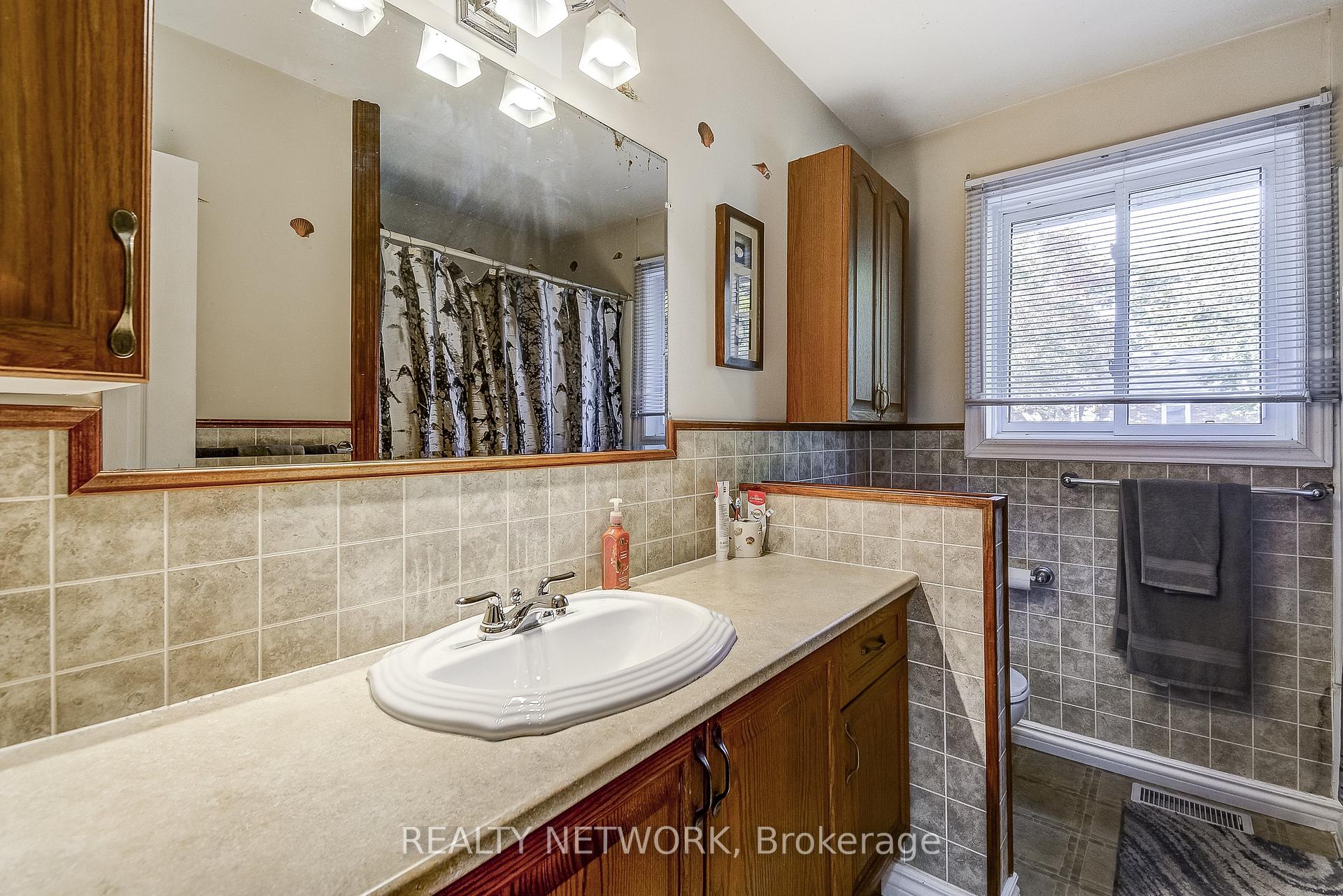 Photo 27 of 68 Aldercrest Avenue, Hamilton, Allison — HOMEH