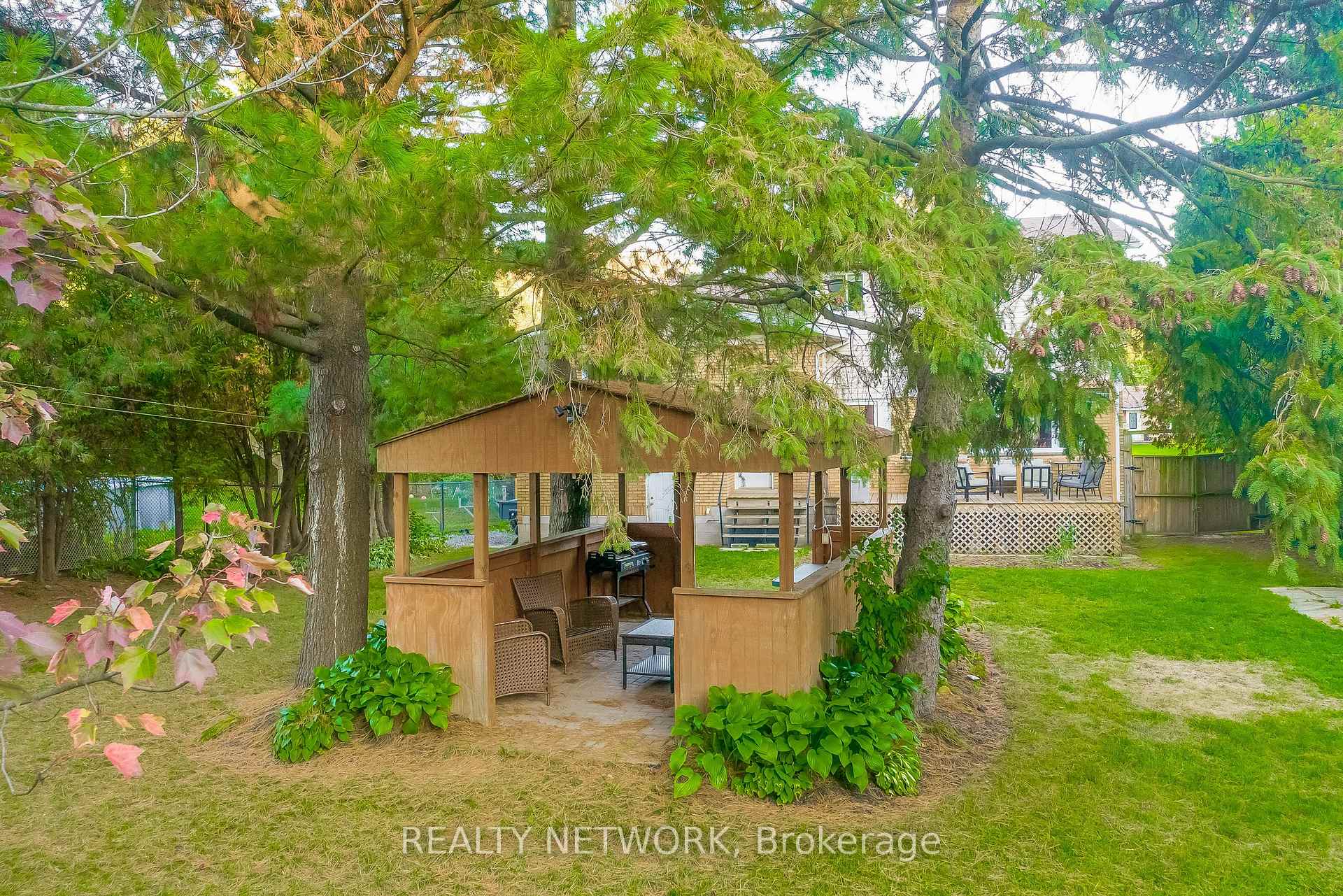 Photo 42 of 68 Aldercrest Avenue, Hamilton, Allison — HOMEH