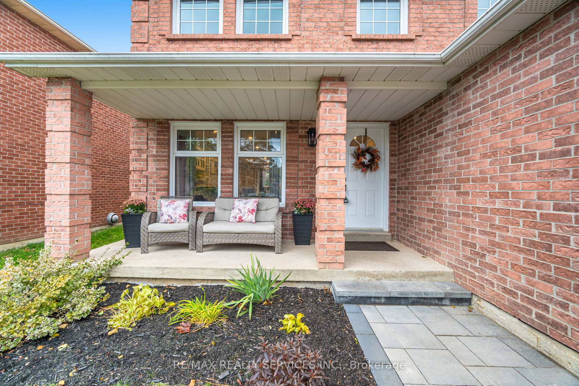 Photo 7 of 25 Deer Valley Drive, Caledon, Bolton West — HOMEH
