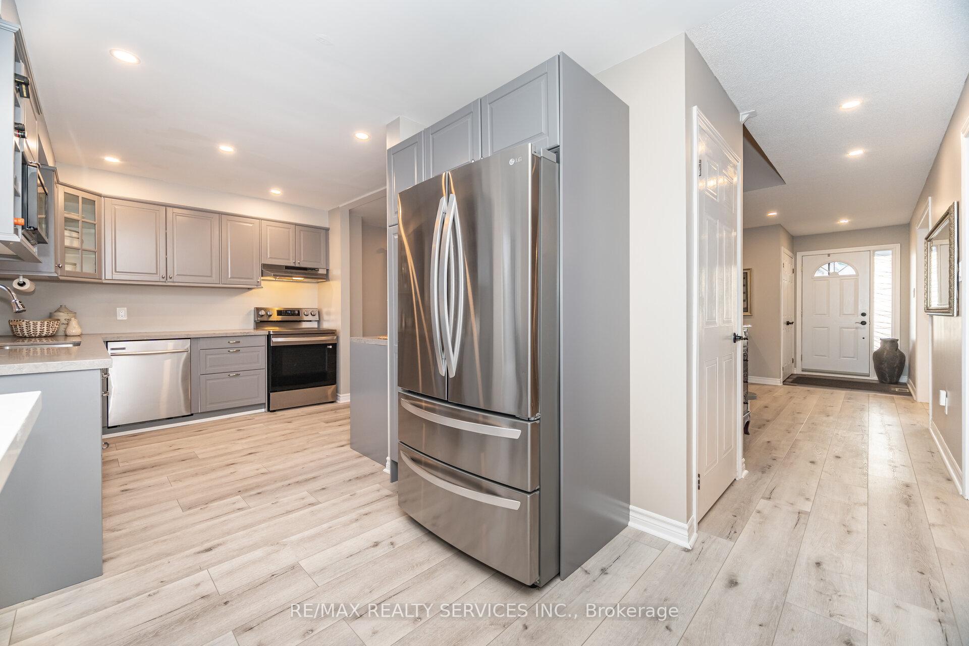 Photo 30 of 25 Deer Valley Drive, Caledon, Bolton West — HOMEH