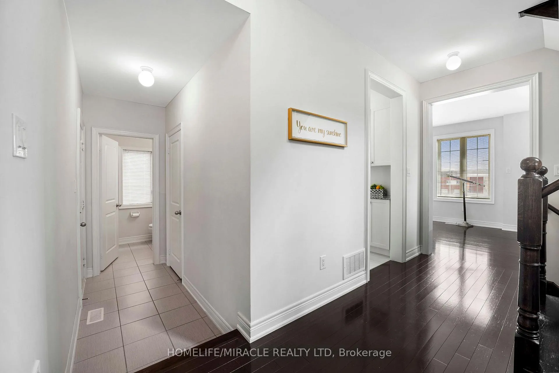 Photo 8 of 181 Boone Crescent, Vaughan, Kleinburg — HOMEH