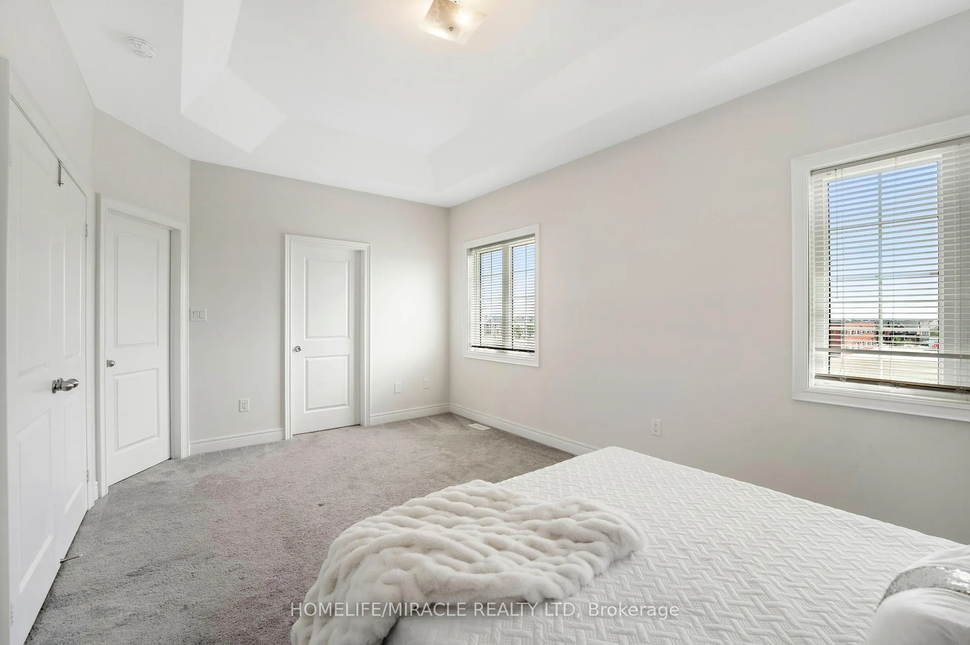 Photo 22 of 181 Boone Crescent, Vaughan, Kleinburg — HOMEH
