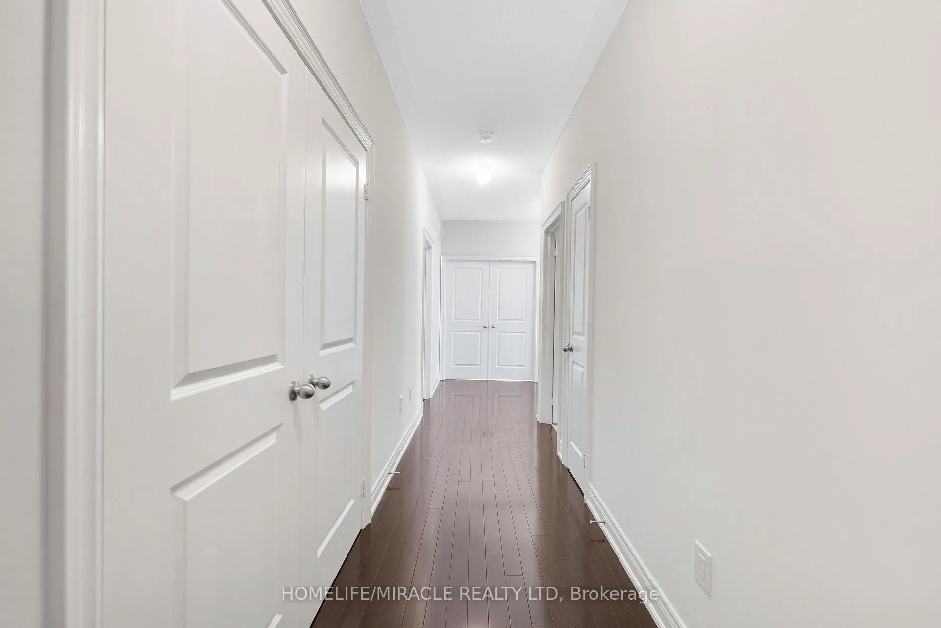 Photo 36 of 181 Boone Crescent, Vaughan, Kleinburg — HOMEH