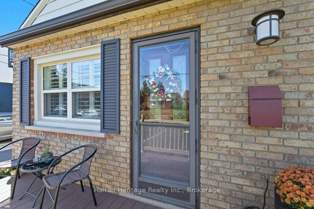 Photo 4 of 478 East 37th Street, Hamilton, Macassa — HOMEH