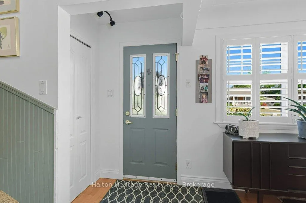 Photo 5 of 478 East 37th Street, Hamilton, Macassa — HOMEH
