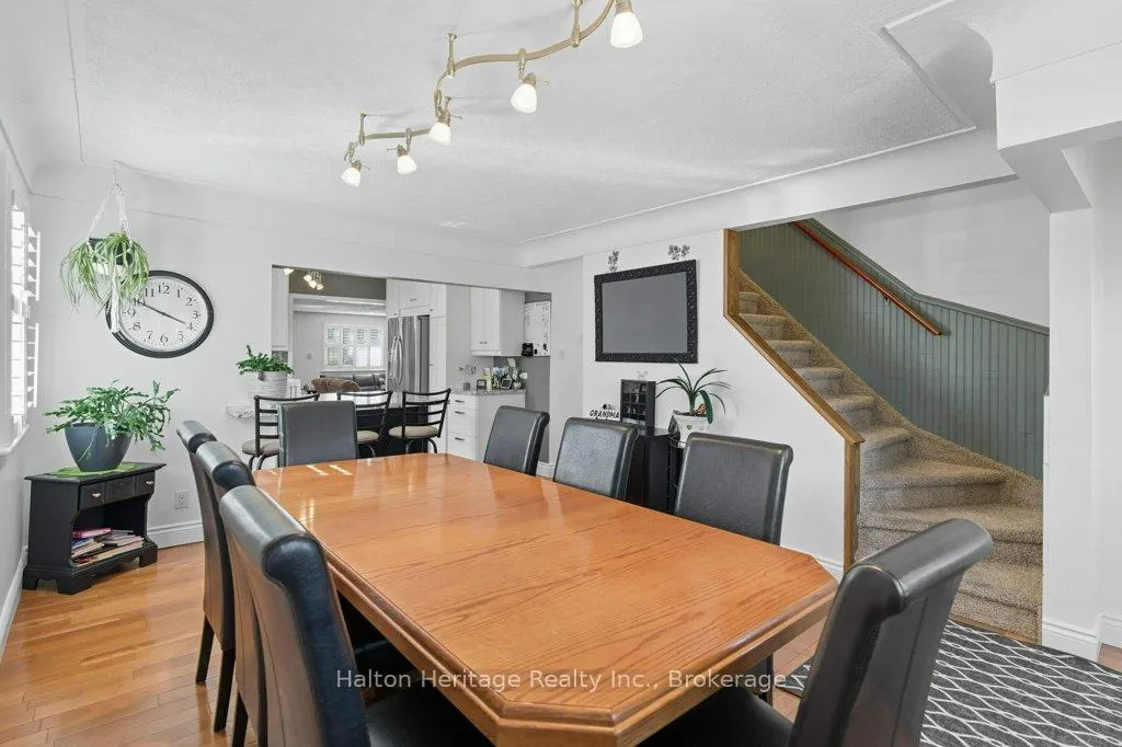 Photo 7 of 478 East 37th Street, Hamilton, Macassa — HOMEH