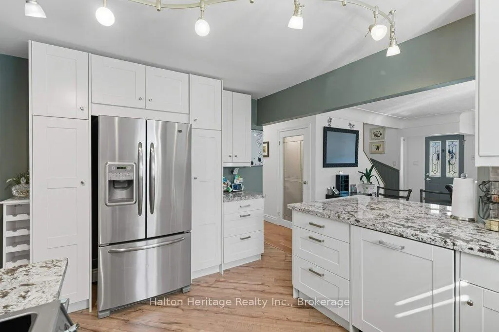 Photo 13 of 478 East 37th Street, Hamilton, Macassa — HOMEH
