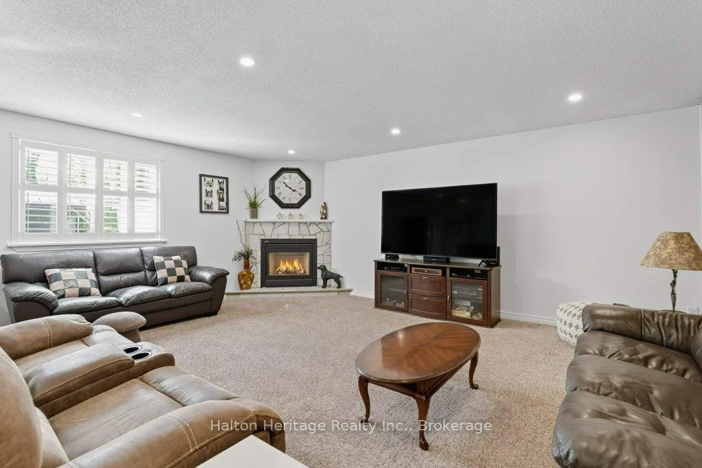 Photo 15 of 478 East 37th Street, Hamilton, Macassa — HOMEH