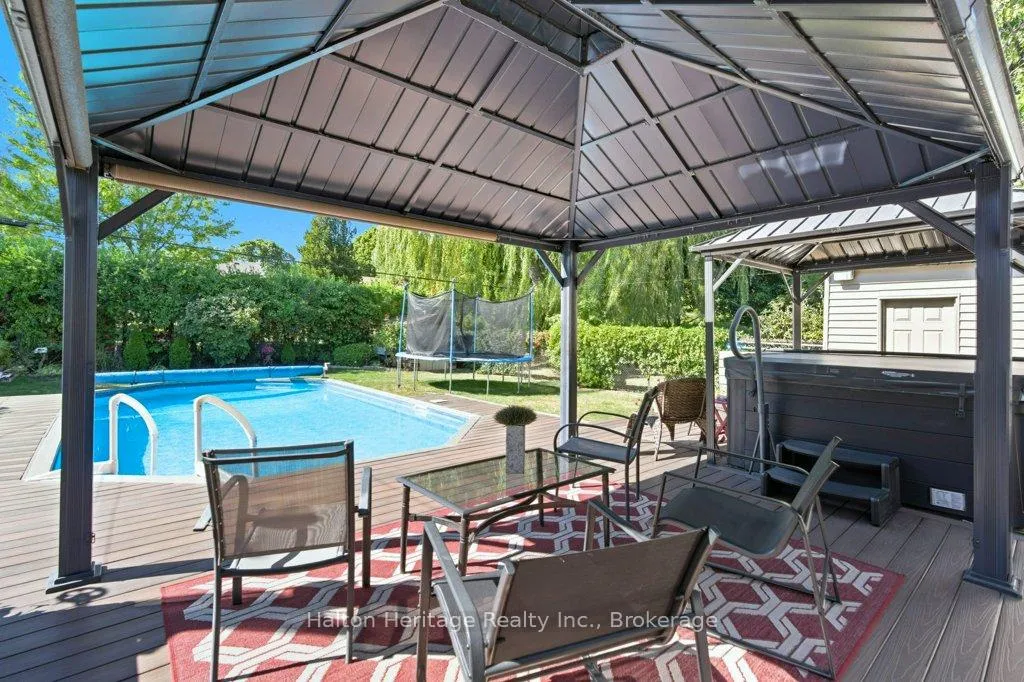 Photo 33 of 478 East 37th Street, Hamilton, Macassa — HOMEH
