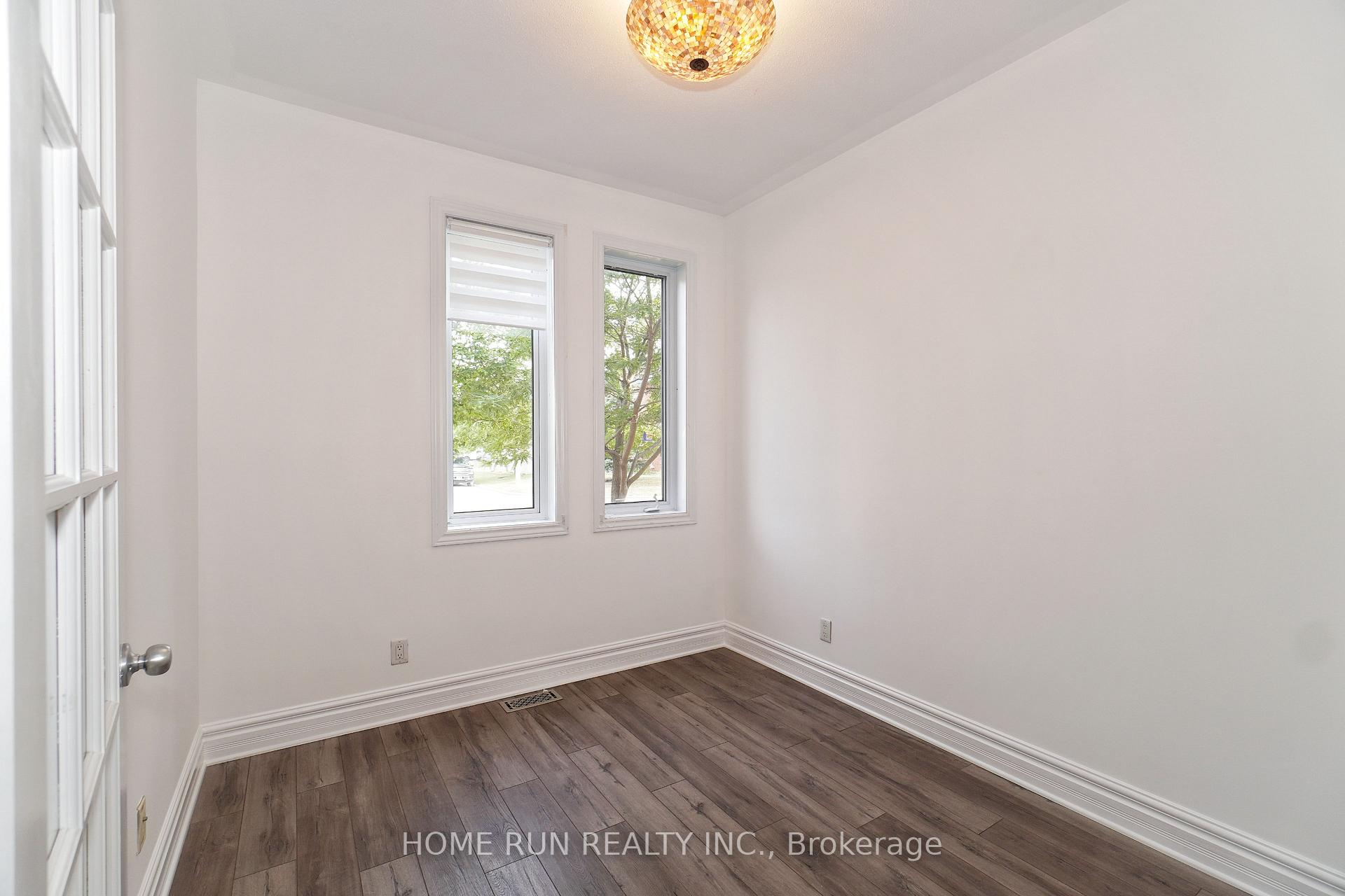 Photo 9 of 376 Balinroan Crescent, Ottawa, Barrhaven - Strandherd — HOMEH