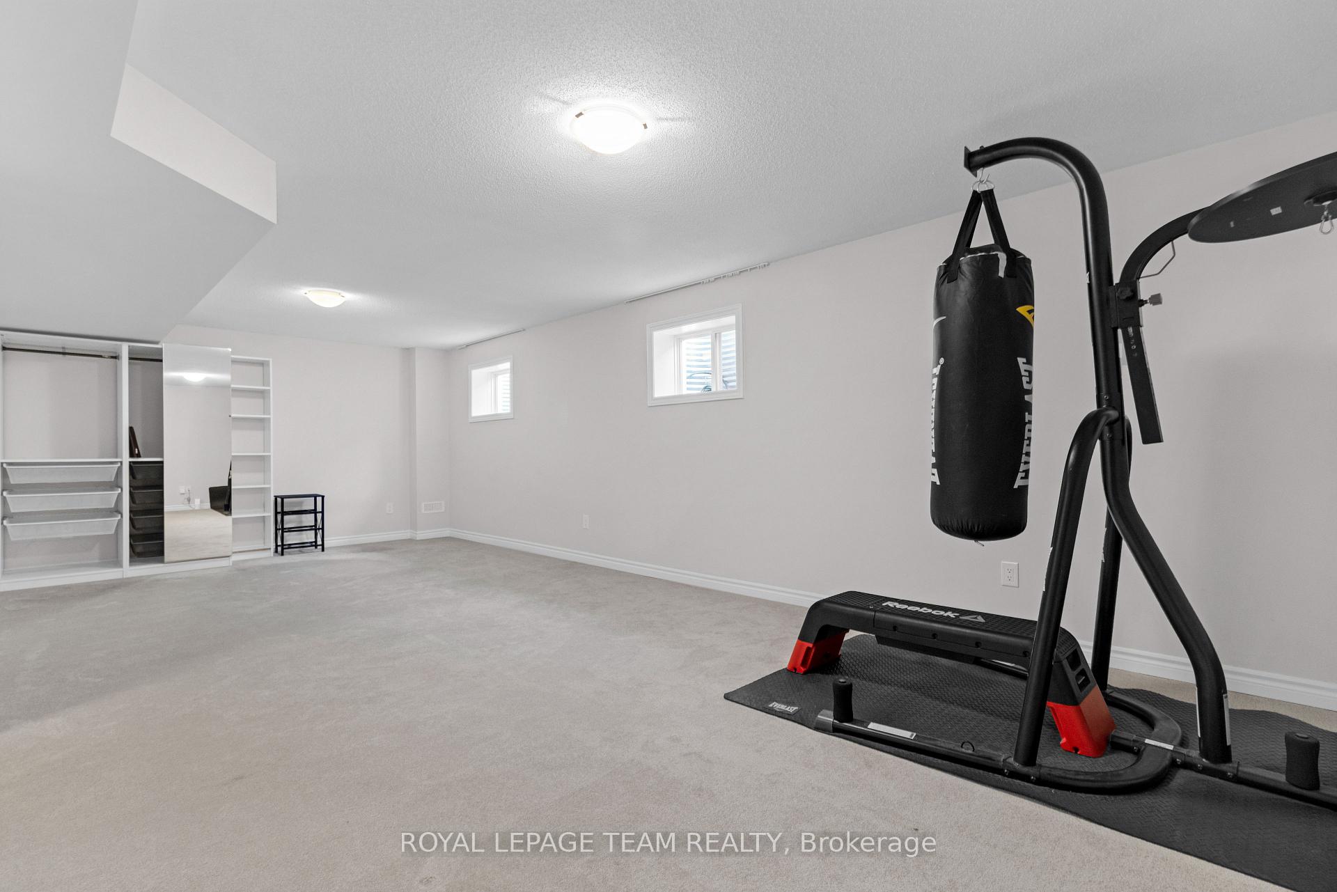 Photo 4 of 506 Sturnidae Street, Ottawa, Barrhaven - Half Moon Bay — HOMEH