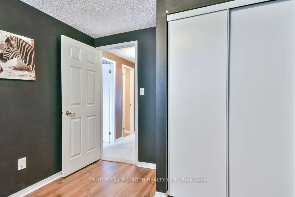 Photo 21 of 33 Lee Crescent, Barrie, Holly — HOMEH