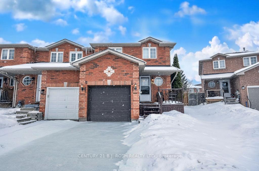 Photo 28 of 33 Lee Crescent, Barrie, Holly — HOMEH