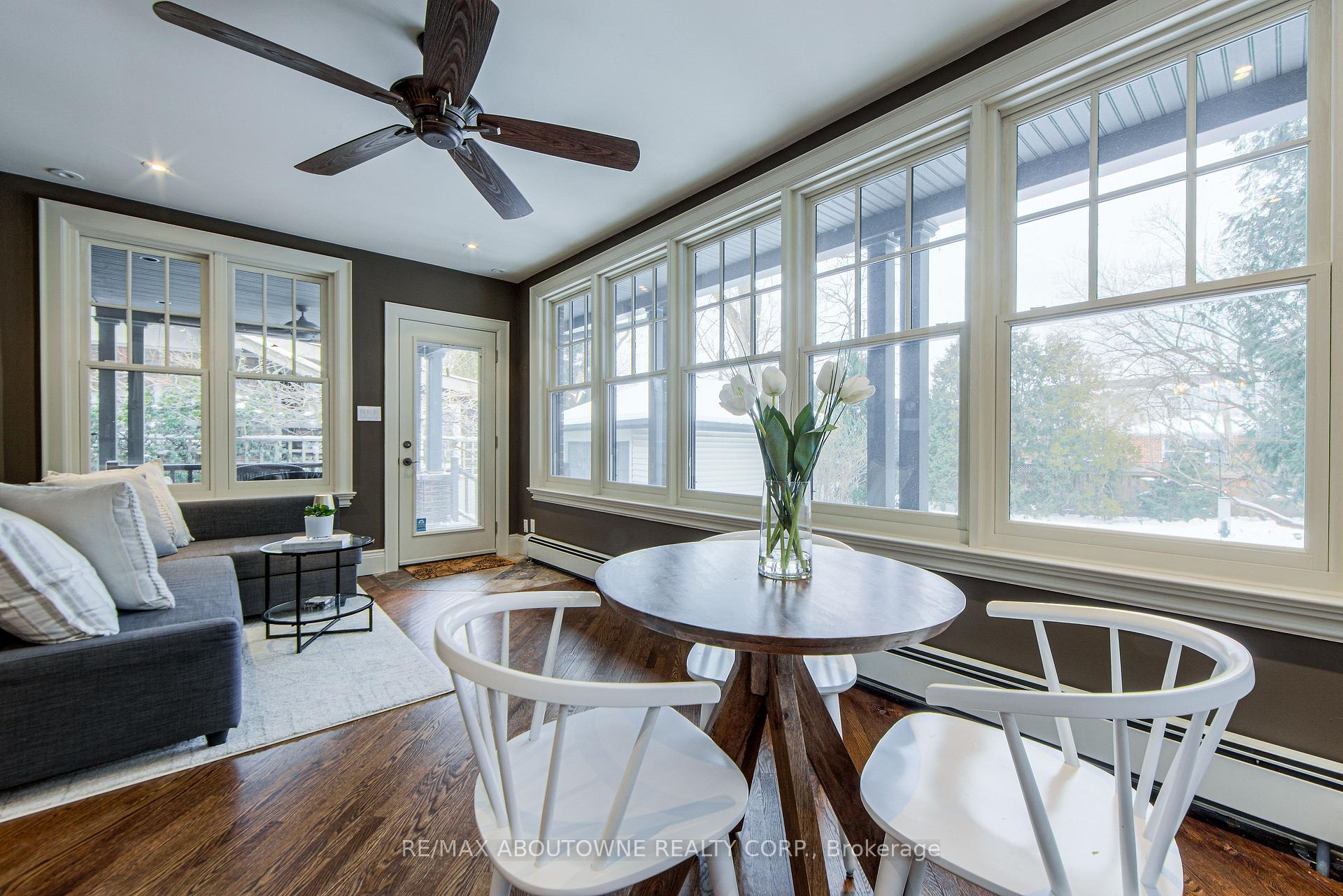 Photo 16 of 565 Locust Street, Burlington, Brant — HOMEH