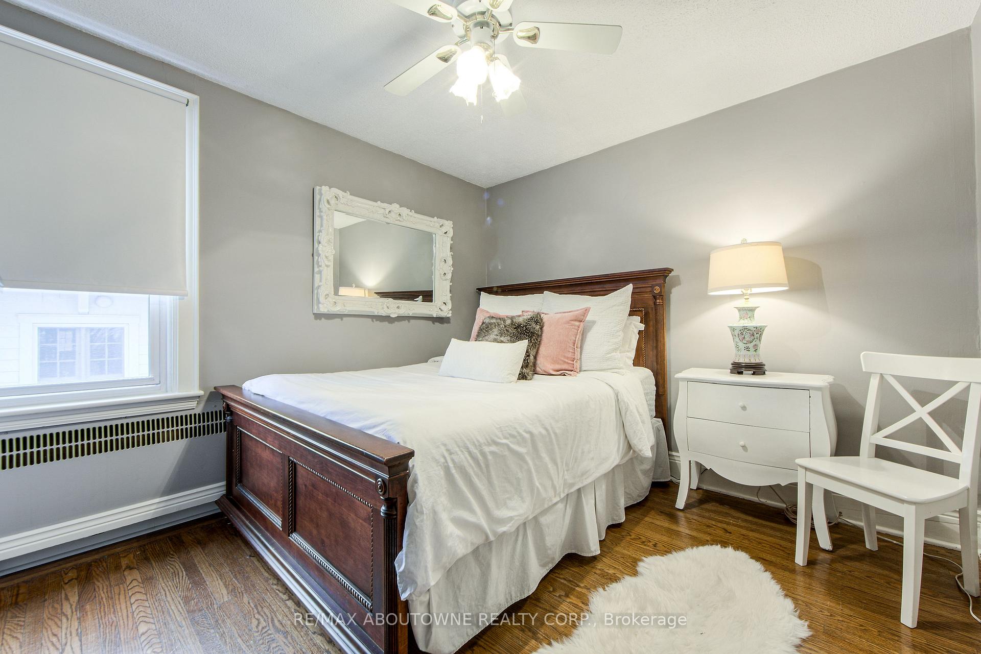 Photo 26 of 565 Locust Street, Burlington, Brant — HOMEH